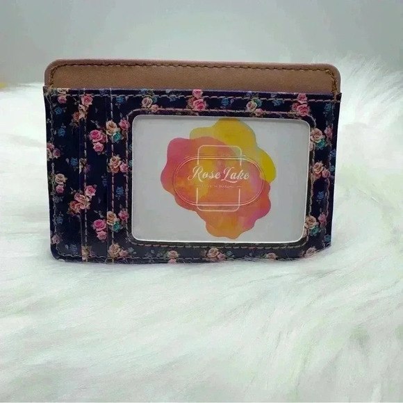 Chic Floral Card RFID-Blocking Faux Leather Wallet - Picture 2 of 6